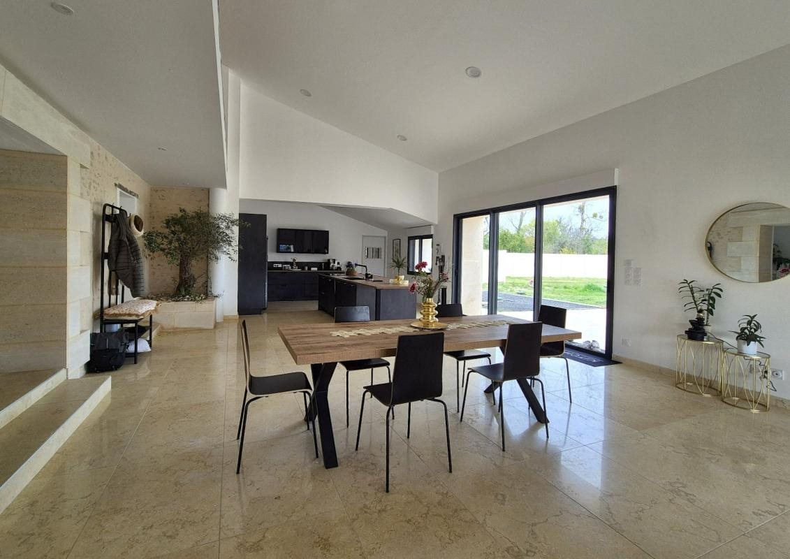 Maison à vendre, 250m², Berson