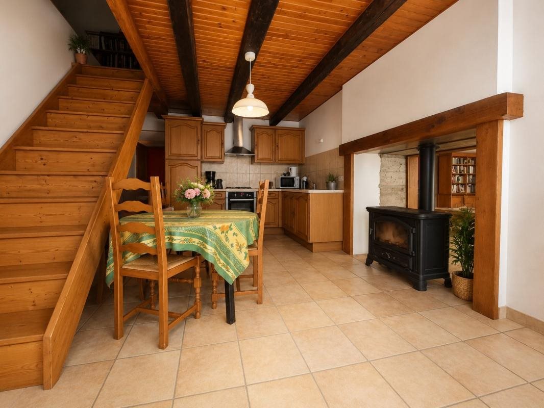 Maison à vendre, 100m², Châteauneuf-la-Forêt