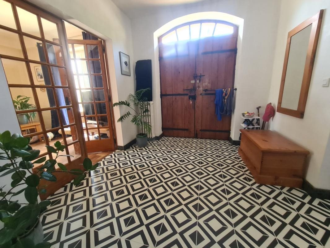 Maison à vendre, 123m², Châteauneuf-la-Forêt