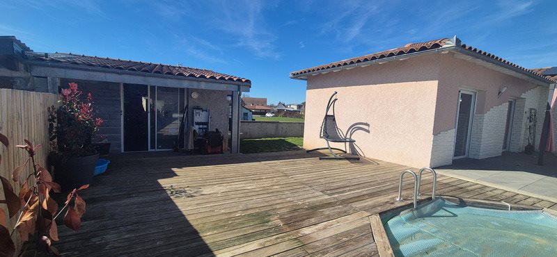 Maison à vendre, 164m², Arpajon-sur-Cère