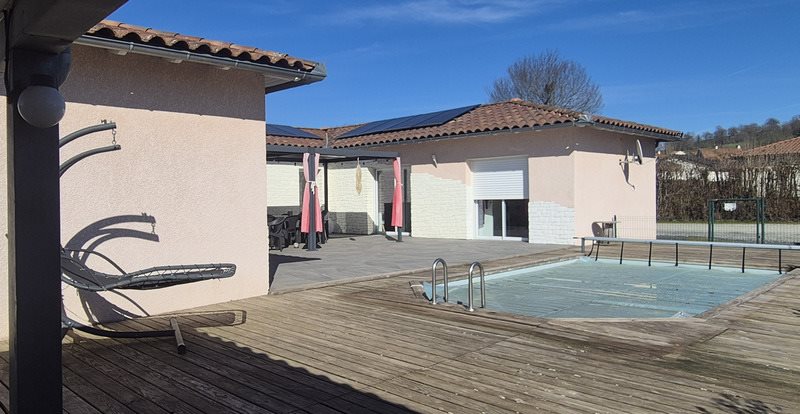 Maison à vendre, 164m², Arpajon-sur-Cère