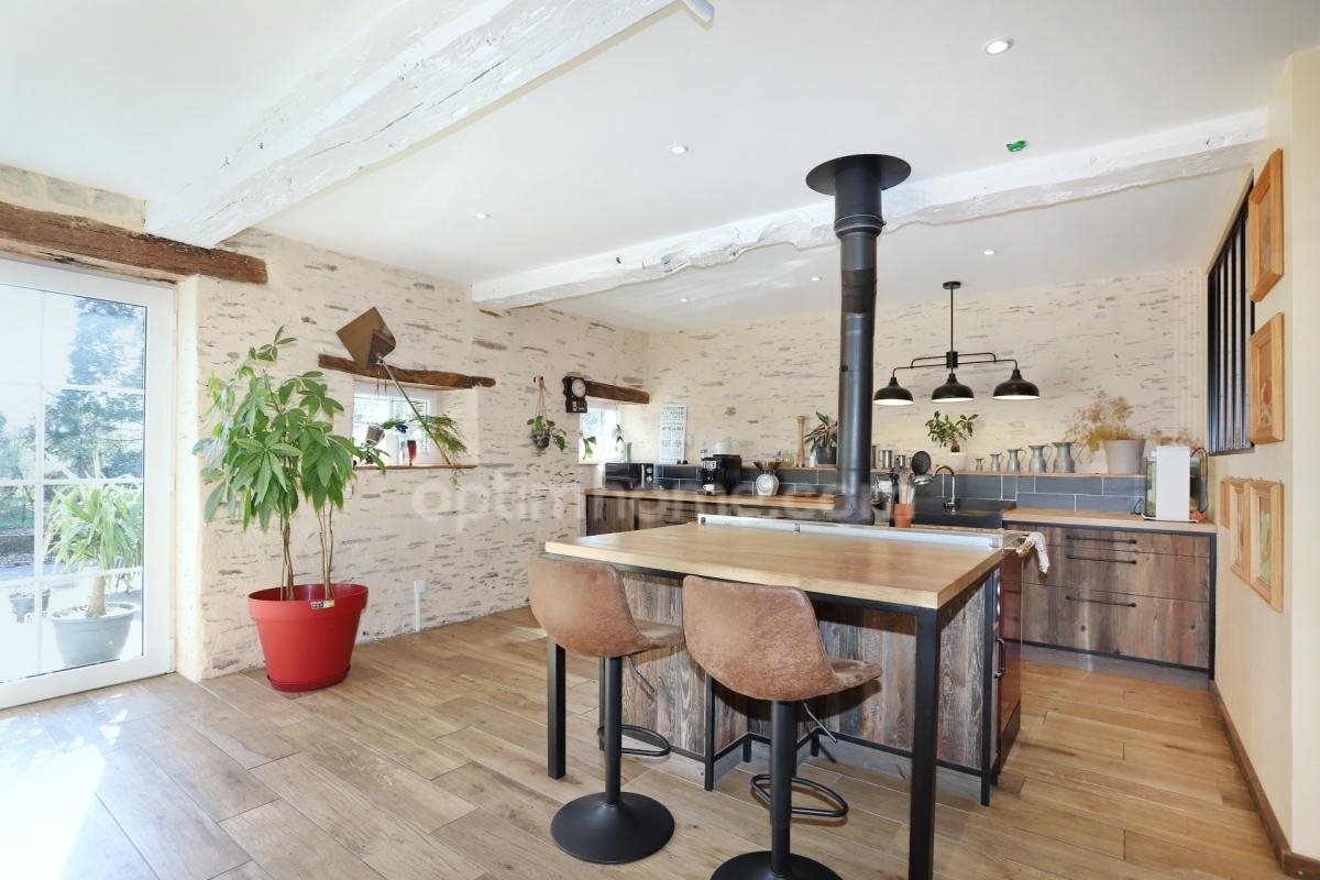 Maison à vendre, 188m², Rougé
