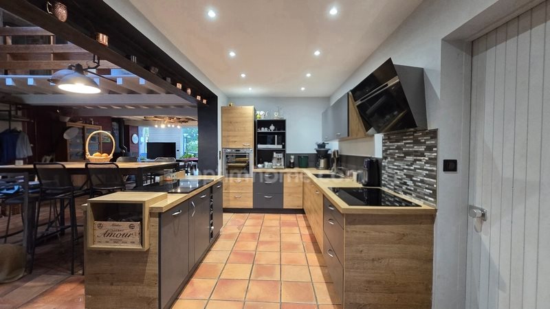 Maison à vendre, 231m², Léognan