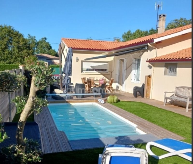 Maison à vendre, 185m², Léognan
