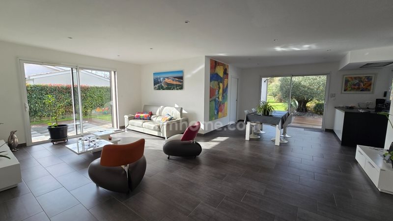 Maison à vendre, 160m², Saucats