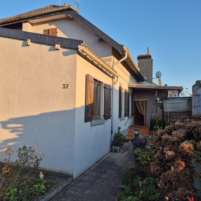 Maison à vendre, 77m², Uckange