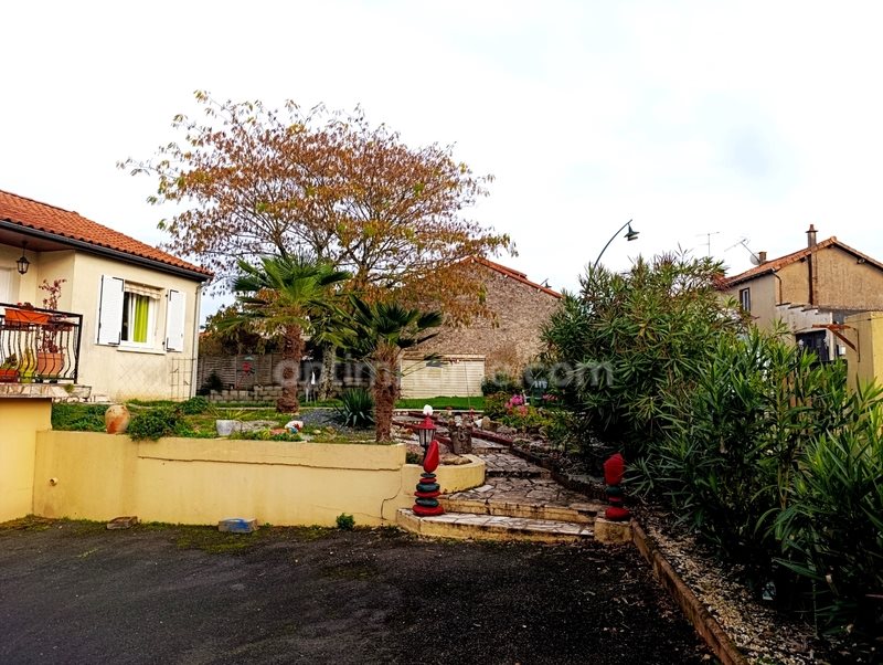 Maison à vendre, 120m², Vernoux-en-Gâtine