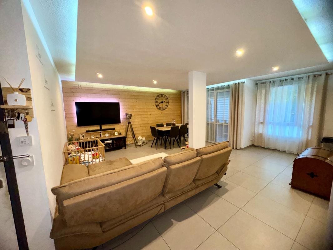 Appartement à vendre, 75m², Cran-Gevrier