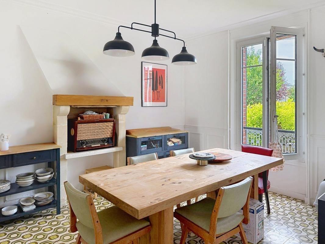 Maison à vendre, 177m², Parmain