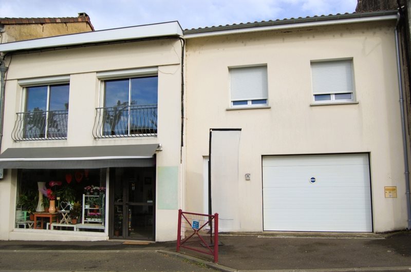 Maison à vendre, 200m², Cazaubon
