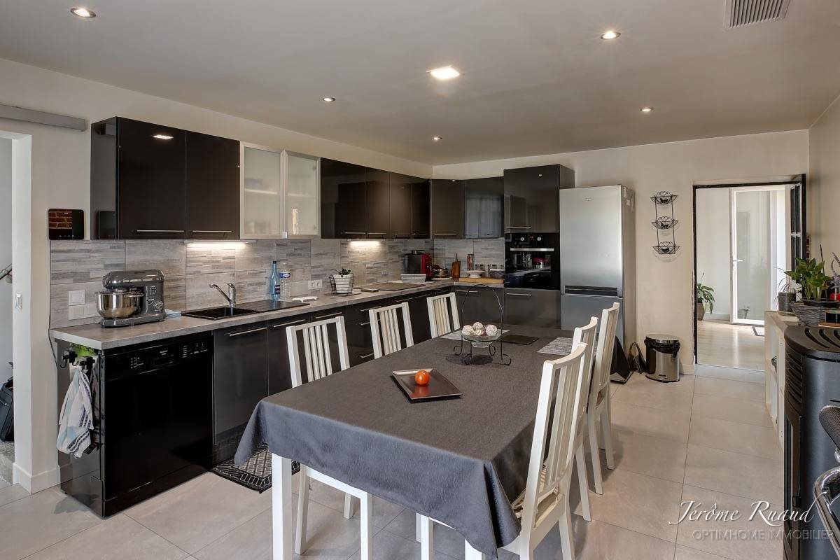 Maison à vendre, 205m², Sauviat-sur-Vige