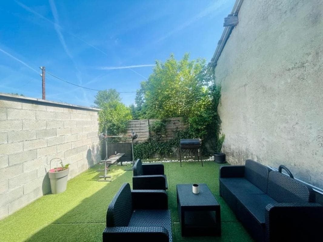 Maison à vendre, 80m², Ségoufielle