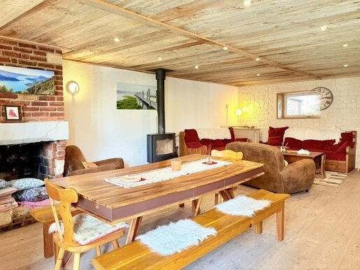 Maison 5 pièces 140 m² · à Taninges (praz de Lys - Sommand) · 140 m² · 495 000 €