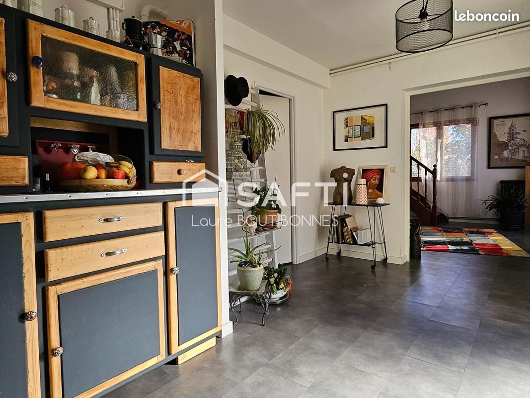 Maison à vendre, 263m², Saint-Sulpice-la-Pointe