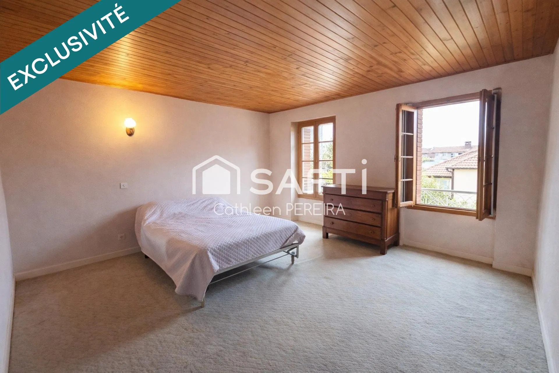 Maison à vendre, 184m², Saint-Sulpice-la-Pointe