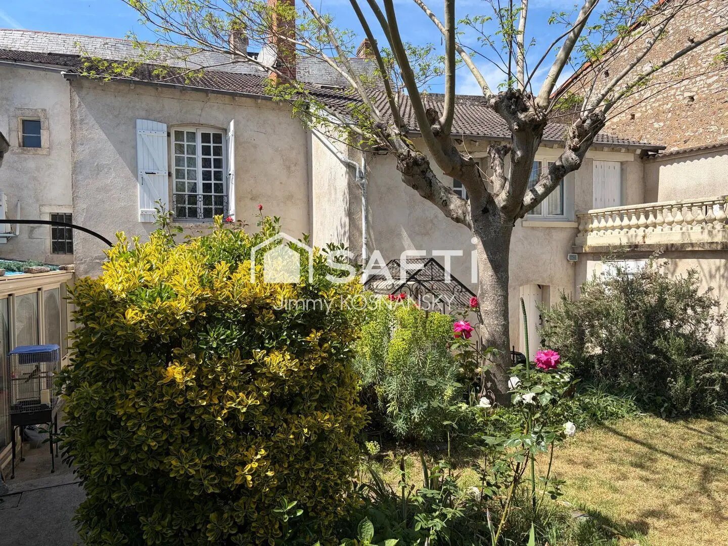 Maison à vendre, 247m², Montmorillon