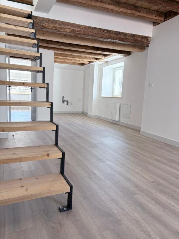 Appartement à vendre, 61m², Lons-le-Saunier