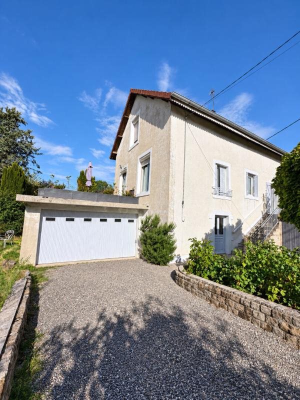 Maison à vendre, 106m², Lons-le-Saunier