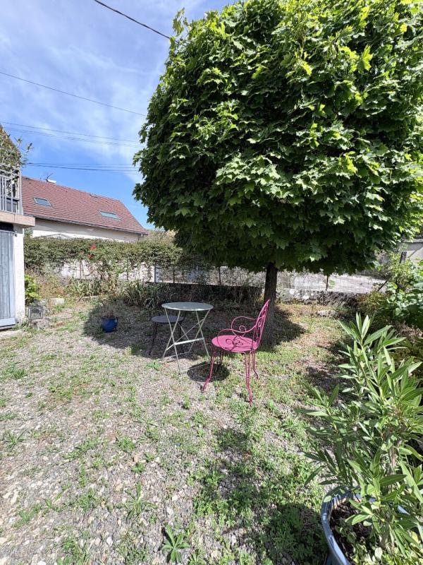 Maison à vendre, 106m², Lons-le-Saunier