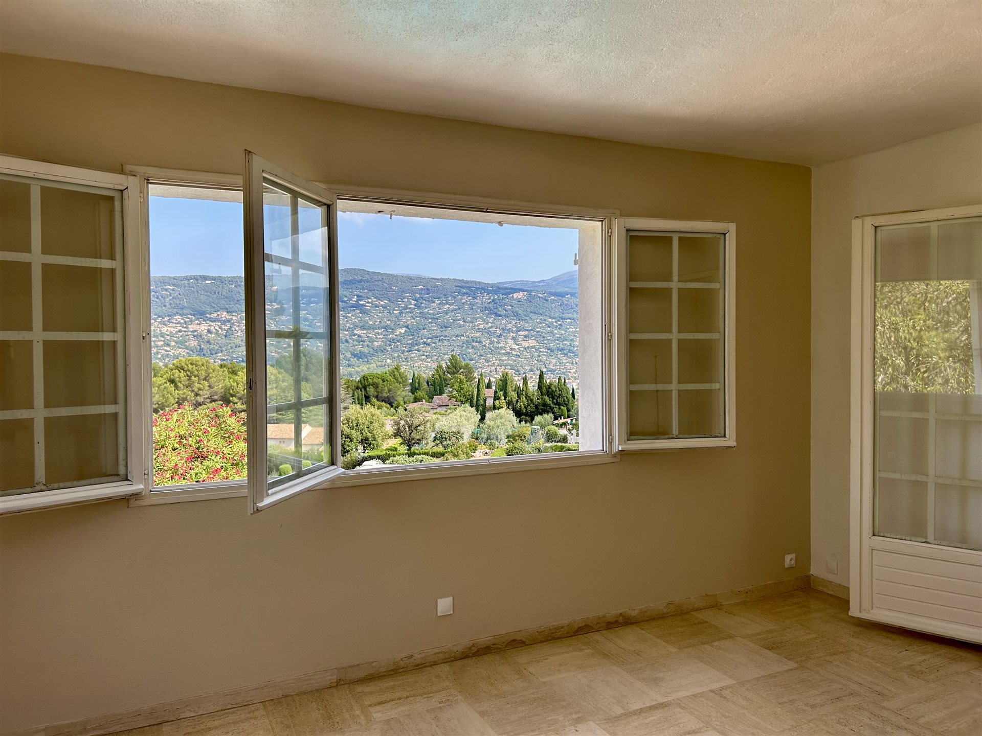 Maison à vendre, 205m², Peymeinade