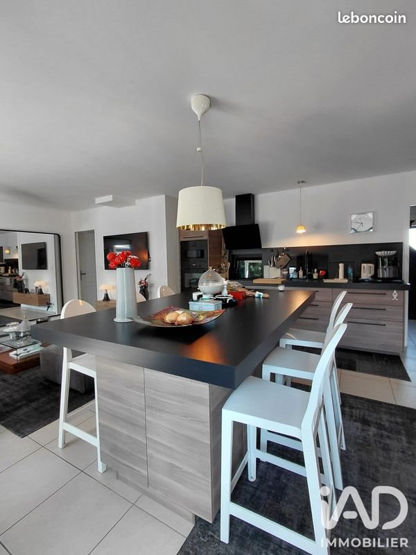 Maison à vendre, 93m², Saint-Caprais-de-Bordeaux