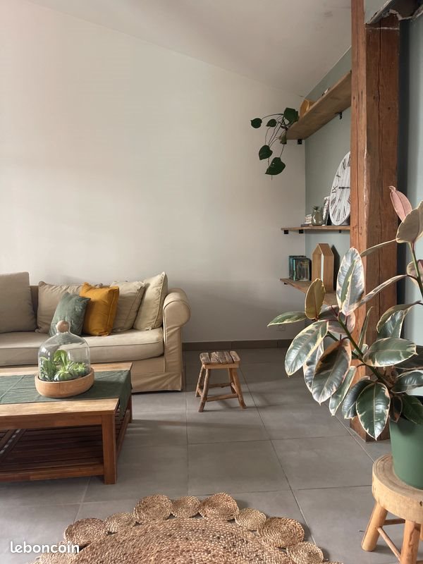 Appartement à louer, 48m², Bordeaux