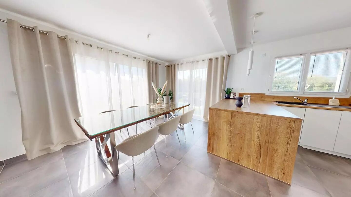 Maison à vendre, 100m², L'Isle-d'Abeau
