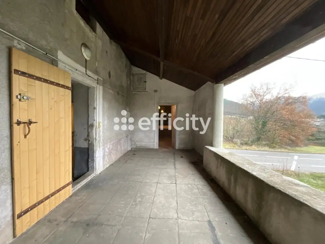 Maison à vendre, 88m², Vesseaux