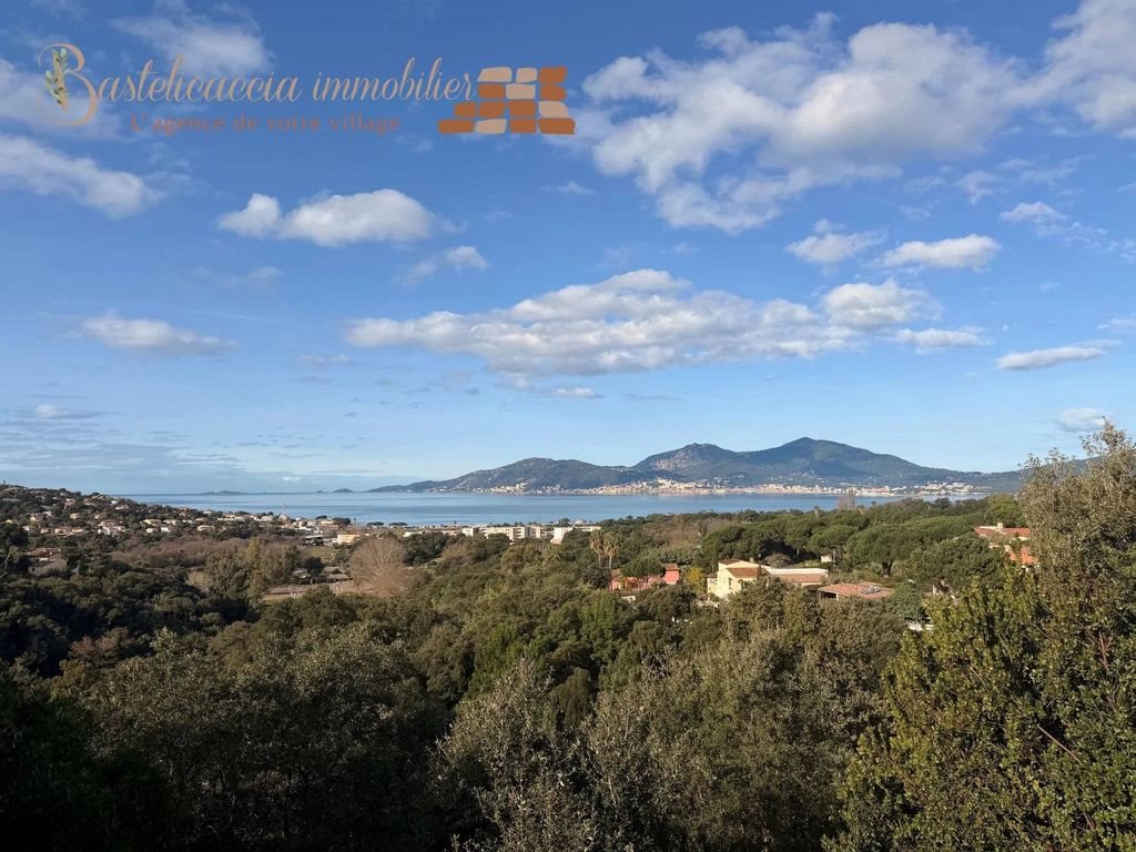 Maison à vendre, 59m², Porto-Vecchio