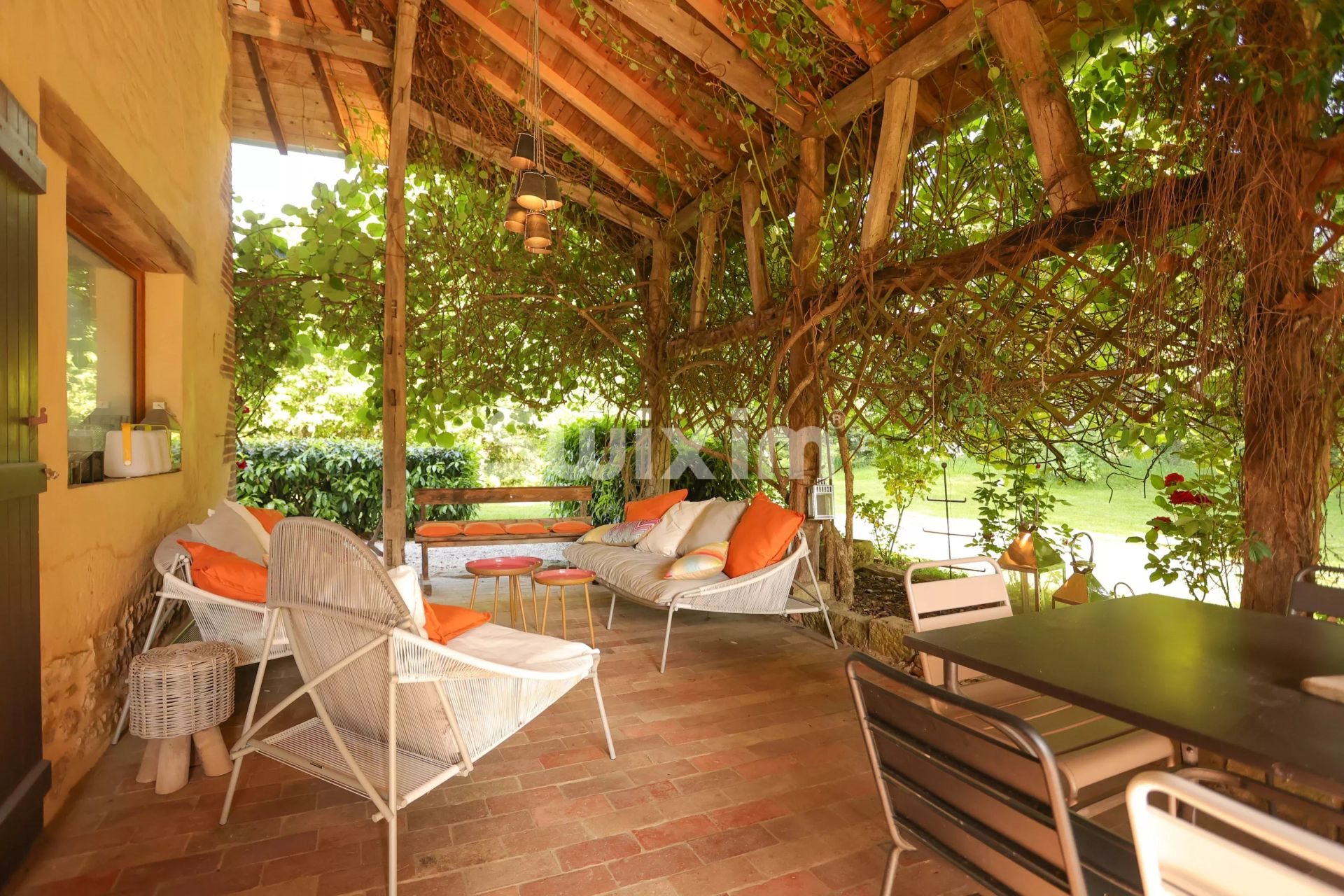 Maison à vendre, 328m², Bourg-en-Bresse
