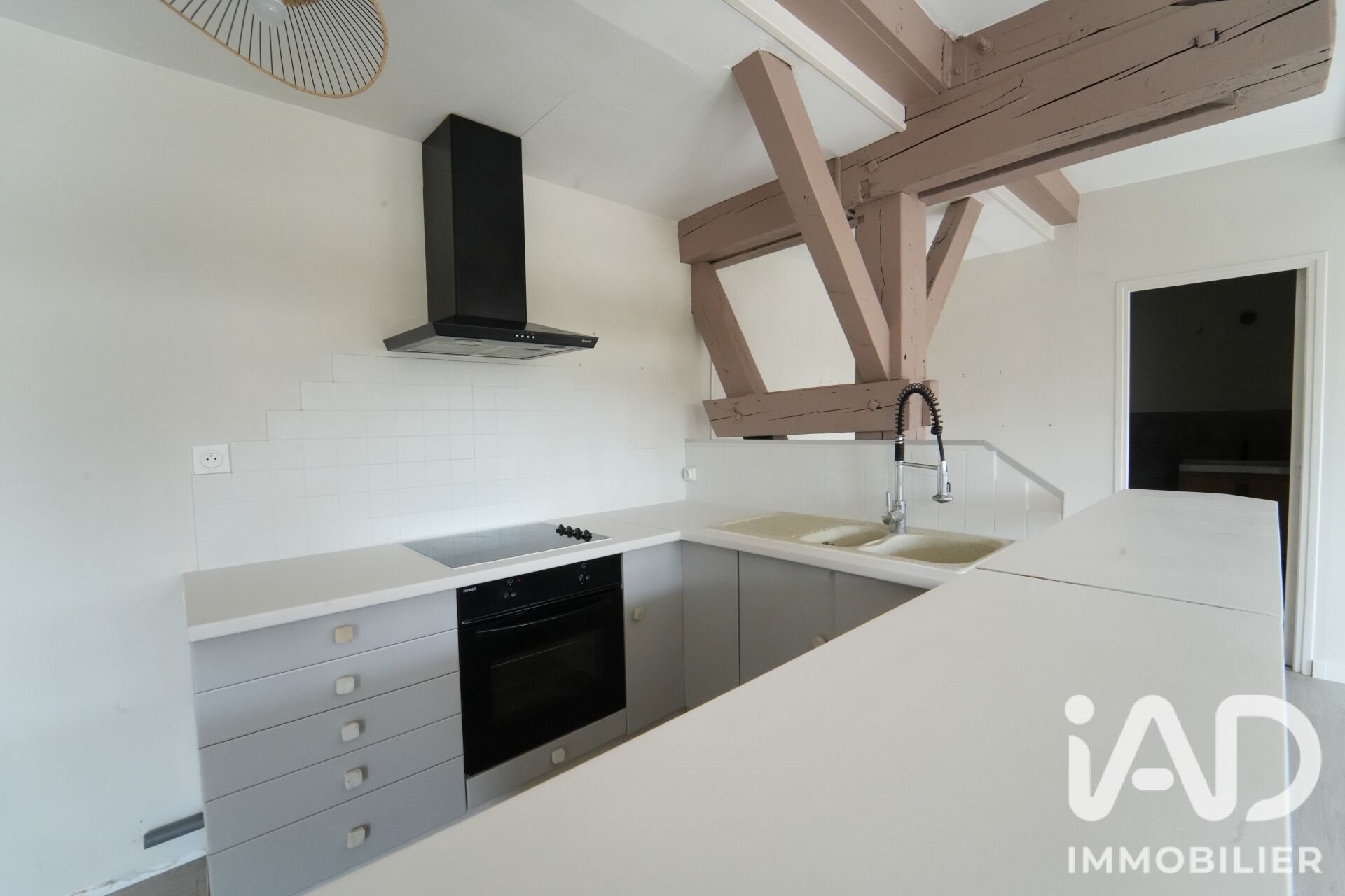 Appartement à vendre, 60m², Vert-Saint-Denis