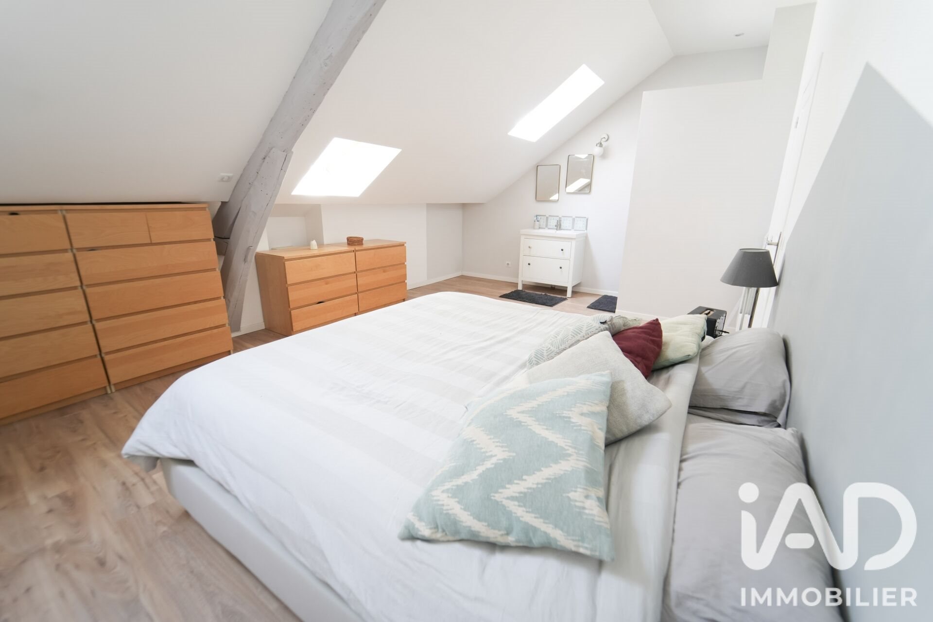 Maison à vendre, 138m², Pringy