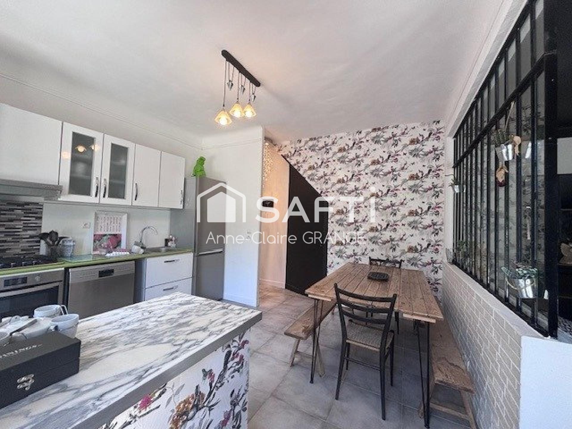 Maison à vendre, 115m², Beaumont-sur-Sarthe