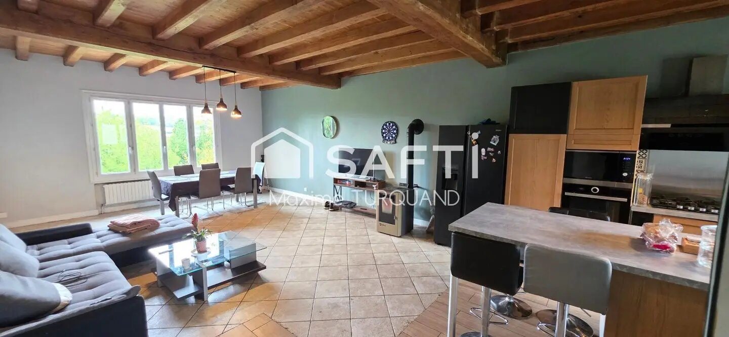 Maison à vendre, 187m², Cheffois