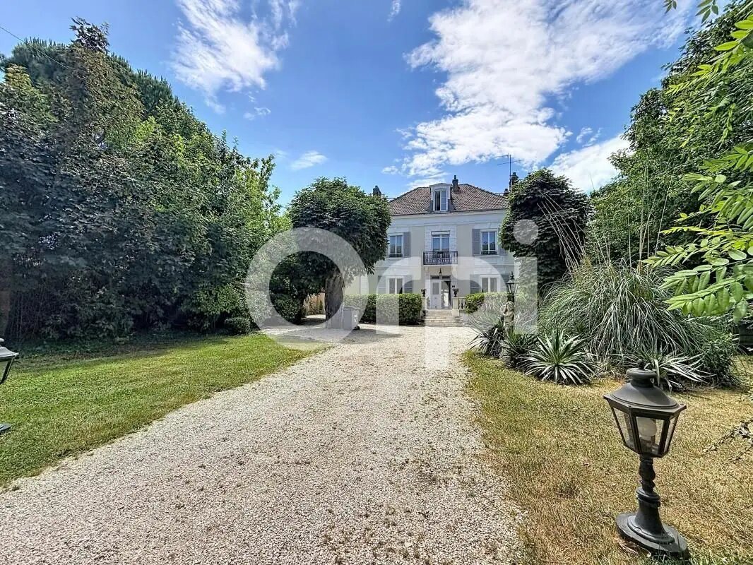 Maison à vendre, 317m², Montereau-Fault-Yonne
