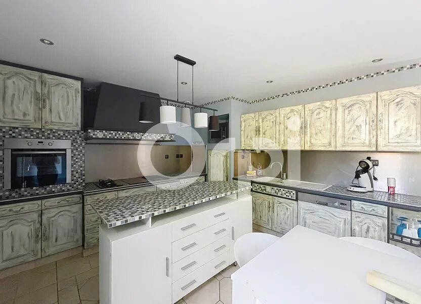 Maison à vendre, 235m², Châtenay-sur-Seine