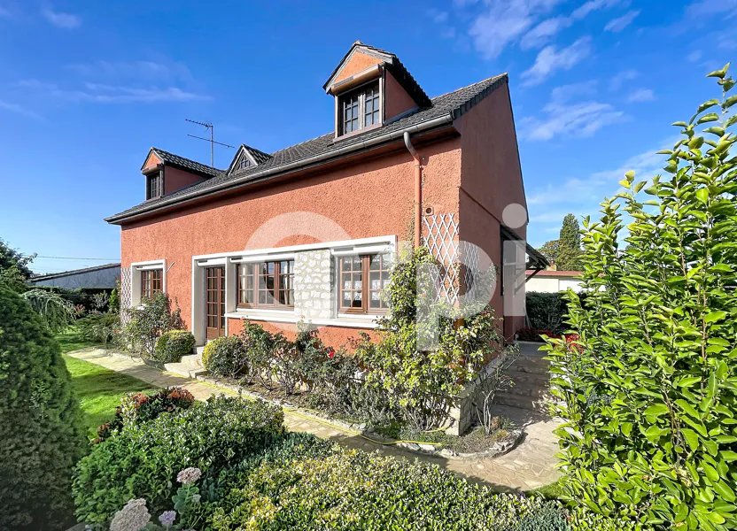Maison à vendre, 137m², Cannes-Ecluse