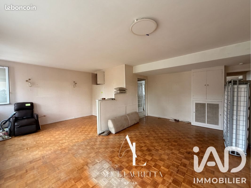 Appartement à vendre, 64m², Mantes-la-Ville