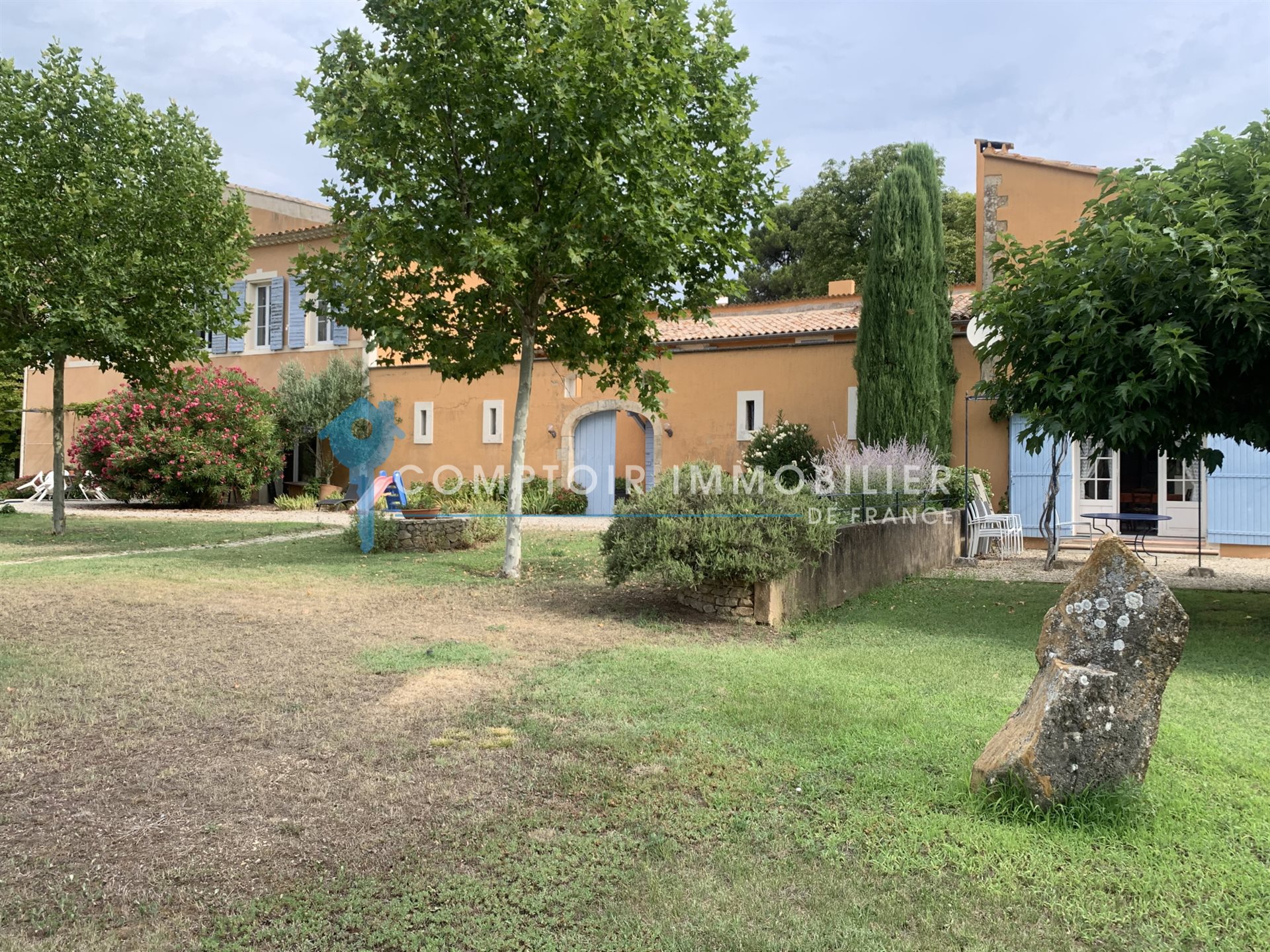 Maison à vendre, 800m², Apt