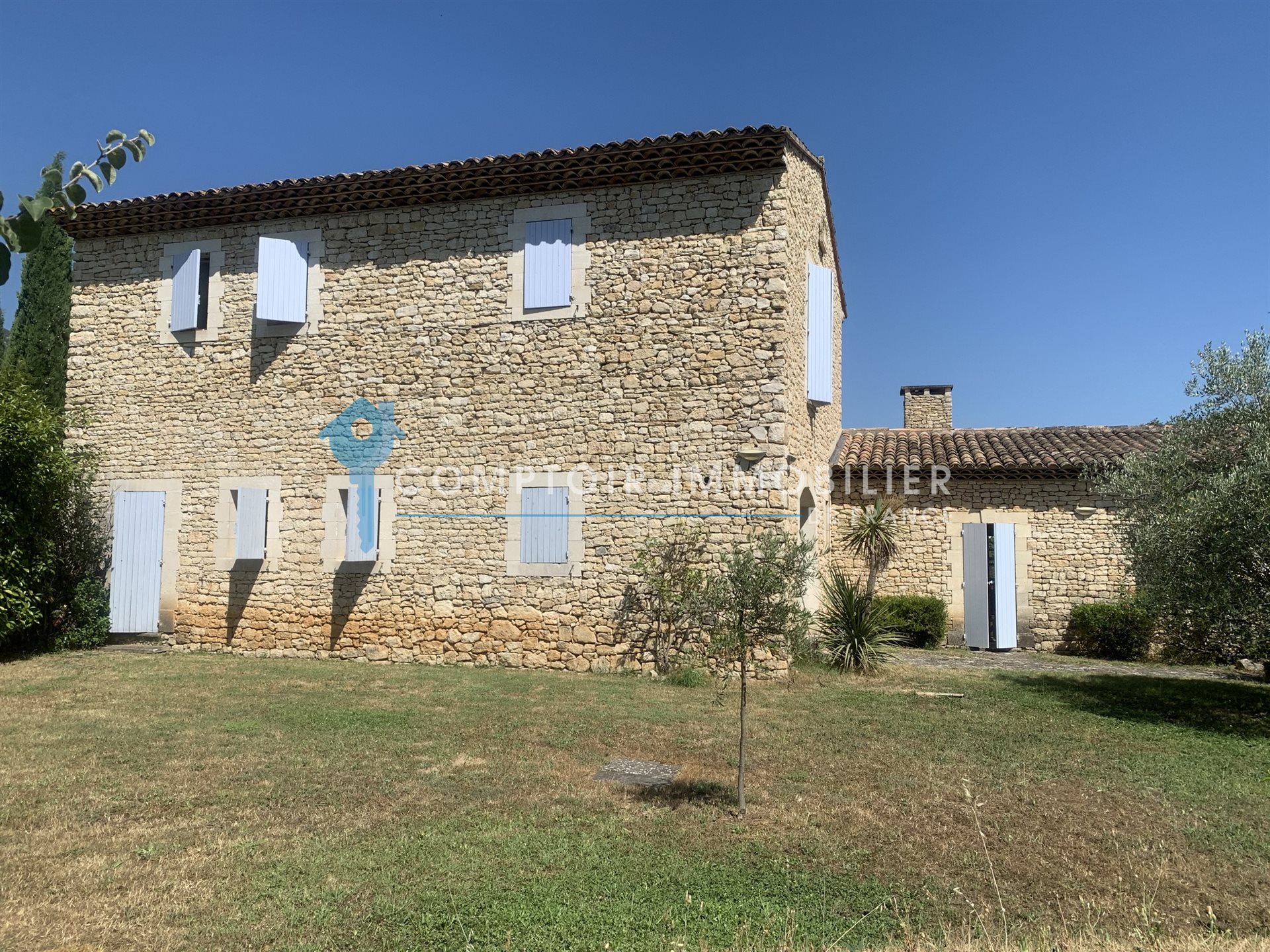 Maison à vendre, 224m², Rustrel