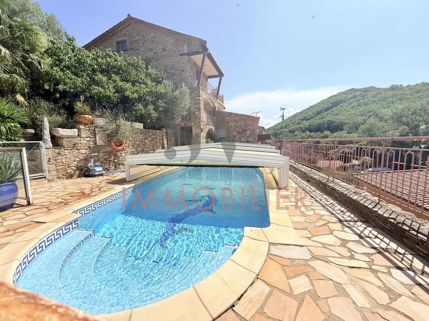 Maison à vendre, 370m², Avène