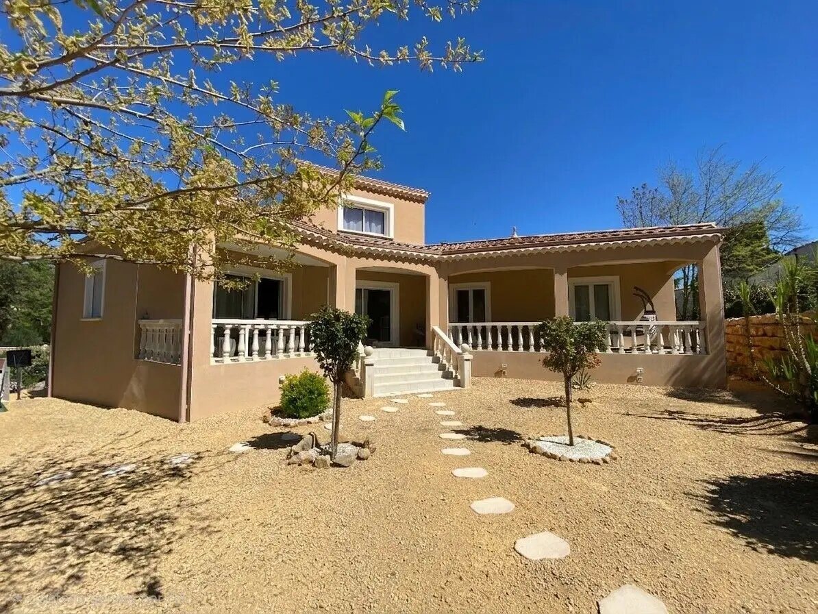 Maison à vendre, 160m², Mornas