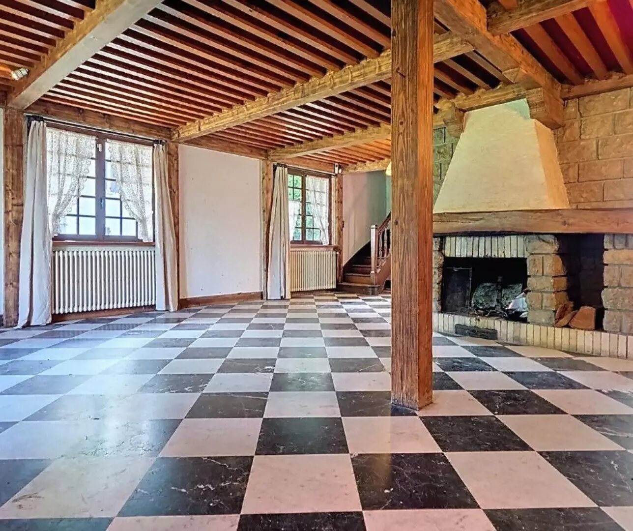 Maison à vendre, 184m², Nivolas-Vermelle
