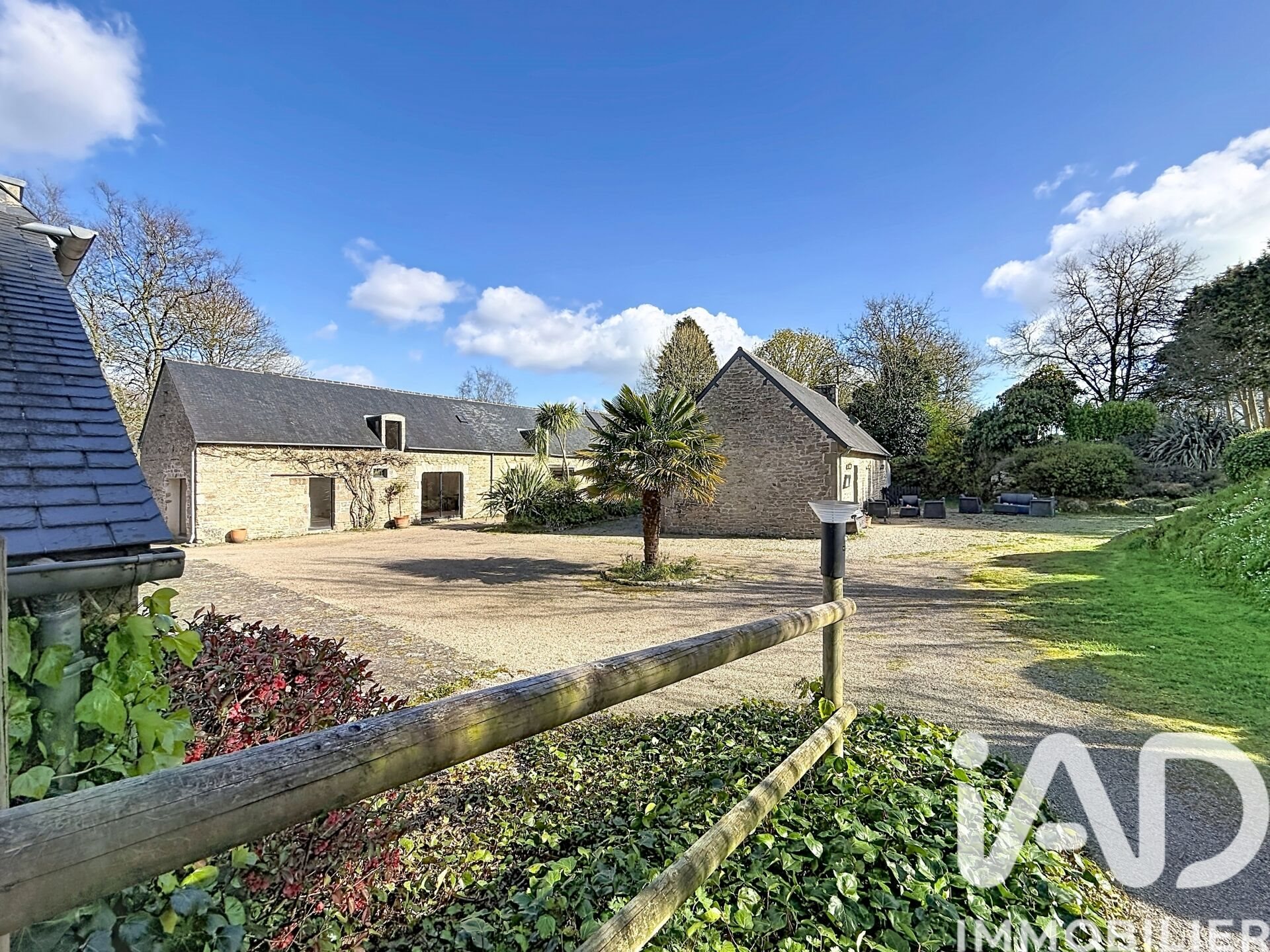 Maison à vendre, 605m², Pluguffan