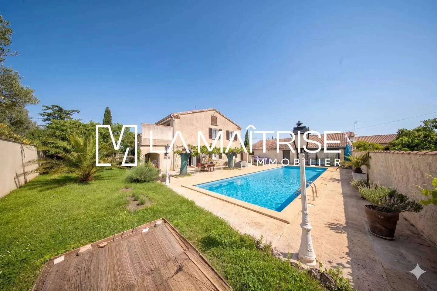Maison à vendre, 246m², Saint-Maximin-la-Sainte-Baume