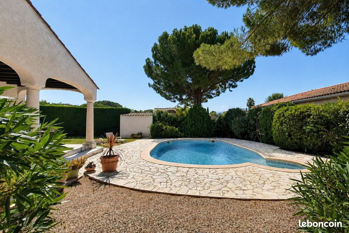 Maison à vendre, 214m², Ortaffa