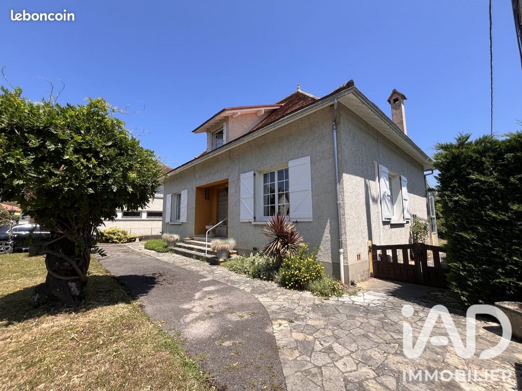 Maison à vendre, 137m², Saint-Céré