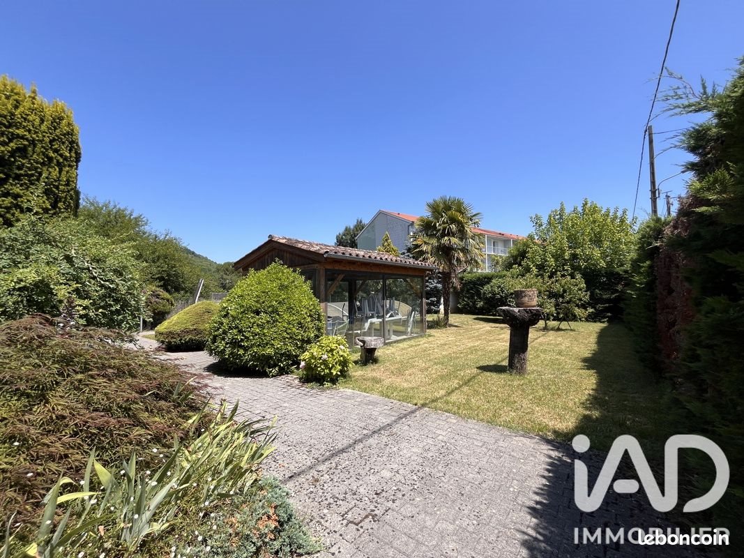Maison à vendre, 137m², Saint-Céré