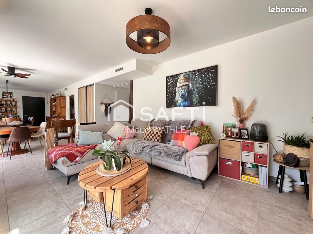 Maison à vendre, 75m², Saint-Hilaire-la-Forêt
