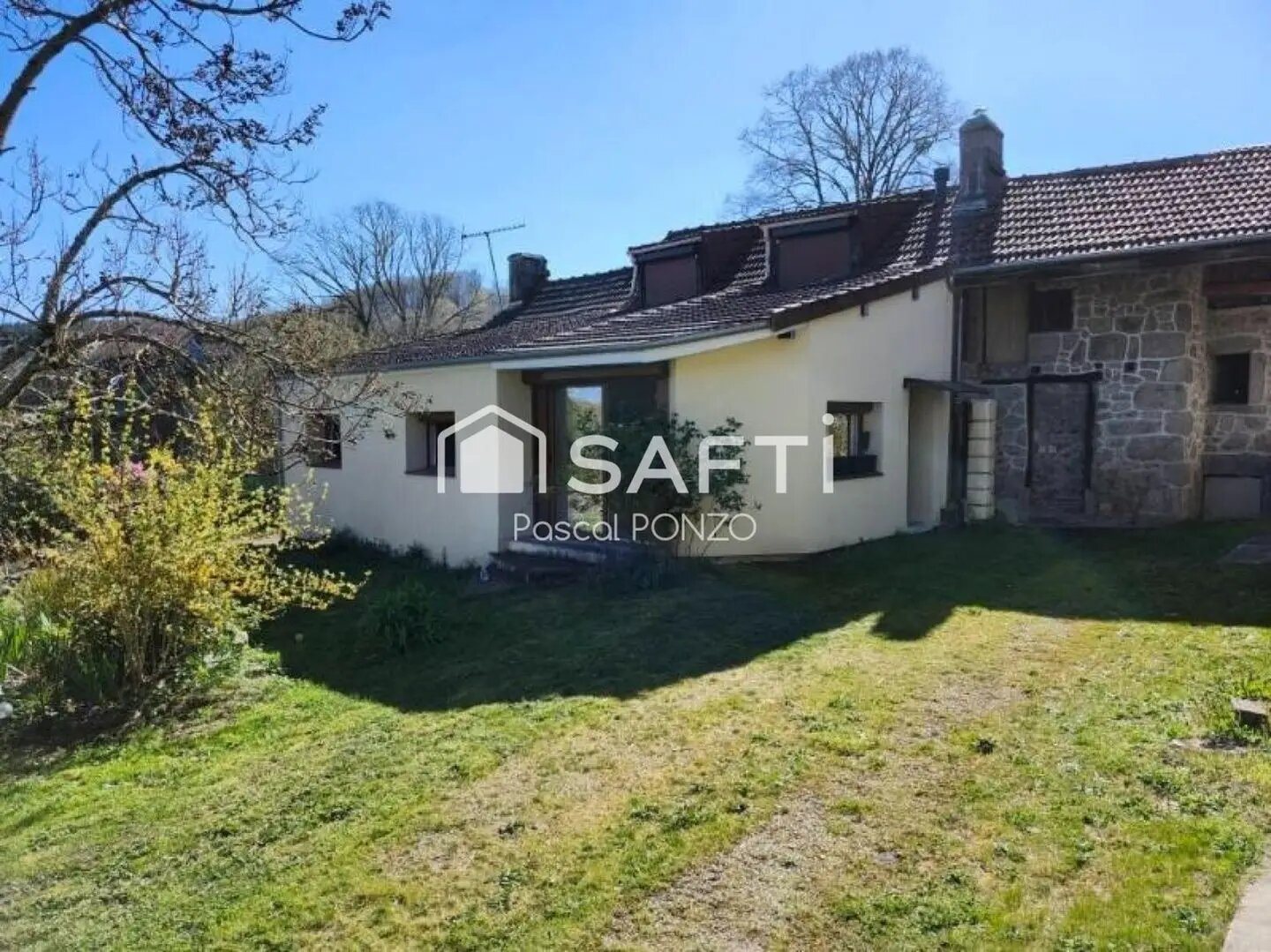 Maison à vendre, 120m², Saint-Yrieix-les-Bois